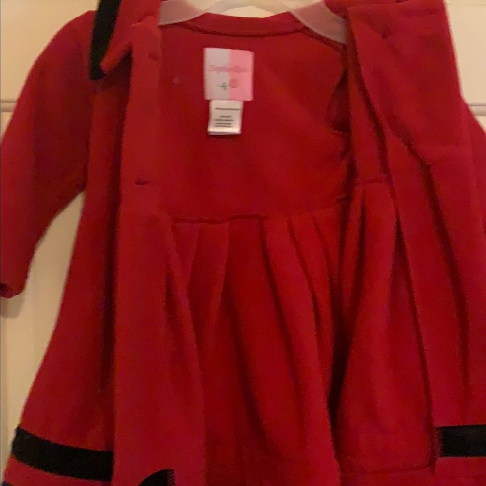 Red coat - Picture 5 of 5
